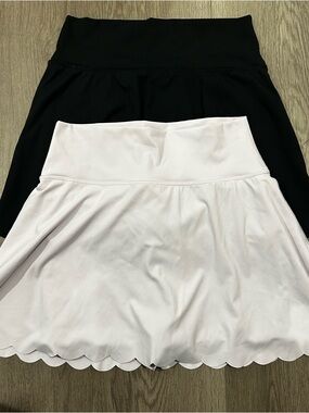 Scallop-Hem Circle Skirt - Black & Light Pink